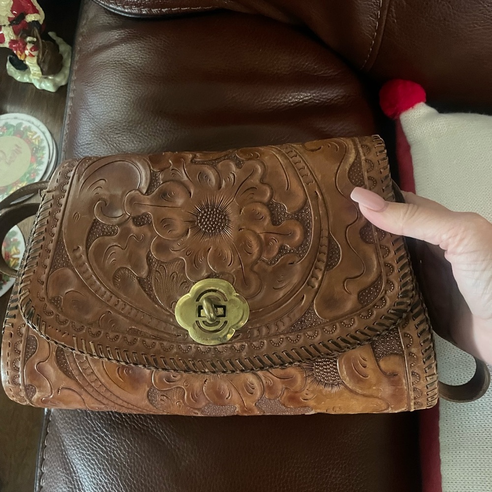 Vintage tooled western handbag